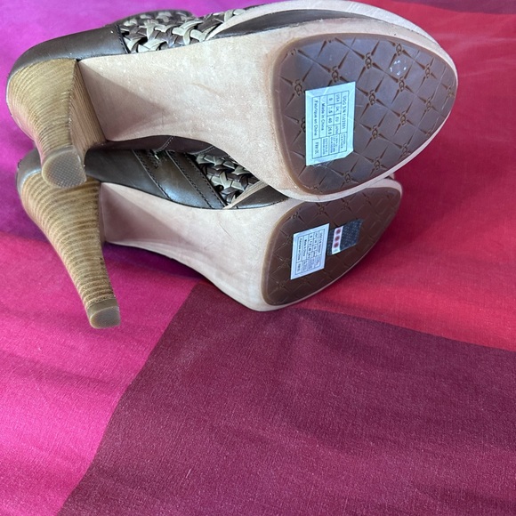 UGG Australia Maliha Woven Chocolate Brown Leather Ankle Boots Size 9 NEW - Picture 12 of 13